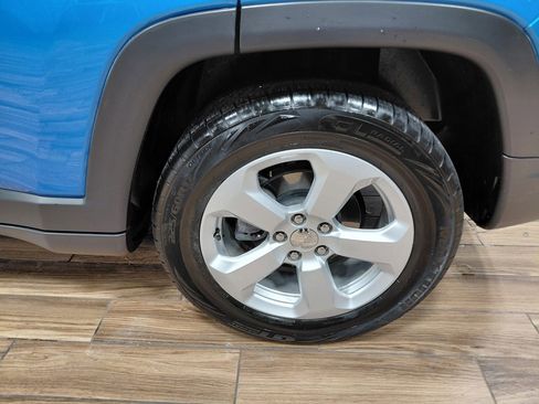 Certified 2020 Jeep Compass Latitude w/ Cold Weather Group image 18