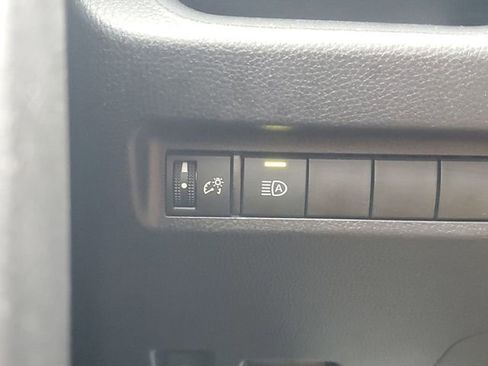 Used 2020 Toyota RAV4 XSE image 28