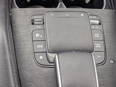 Used 2023 Mercedes-Benz GLE 450 4MATIC image 33