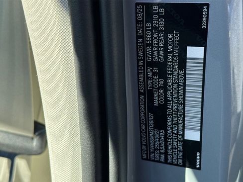 New 2026 Volvo XC60 T8 Ultra w/ Protection Package Premier AWD/4WD image 28