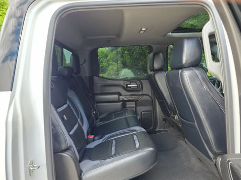 Used 2021 Chevrolet Silverado 1500 RST w/ Convenience Package II AWD/4WD image 29