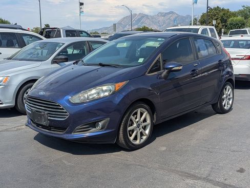 Used 2016 Ford Fiesta SE w/ Equipment Group 201A FWD image 4