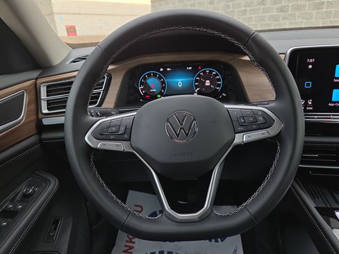 New 2026 Volkswagen Atlas SE AWD/4WD image 14