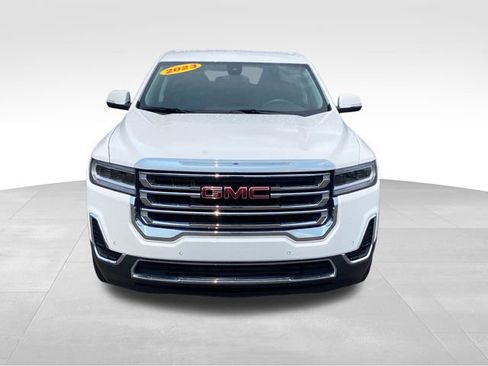Certified 2023 GMC Acadia SLE w/ LPO, Floor Liner Package FWD image 2
