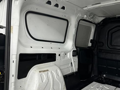 Used 2022 RAM ProMaster City Tradesman FWD image 26