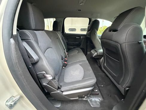 Used 2014 Chevrolet Traverse LT FWD image 29