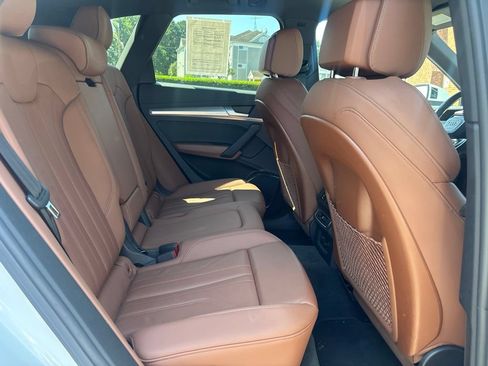 Used 2025 Audi Q5 2.0T Premium AWD/4WD image 25