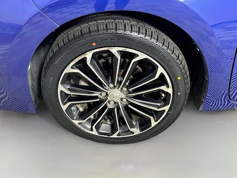 Used 2015 Toyota Corolla S FWD image 4