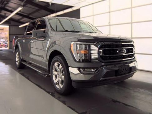 Used 2021 Ford F150 XLT w/ Equipment Group 302A High RWD image 4