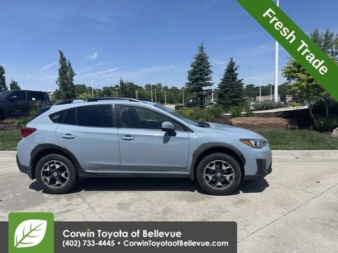 Used 2018 Subaru Crosstrek 2.0i Premium w/ Eyesight System AWD/4WD image 2