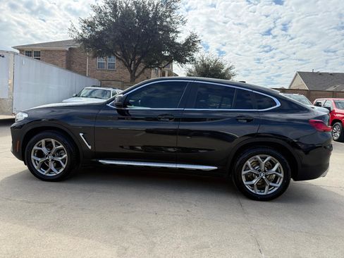 Used 2022 BMW X4 xDrive30i w/ Convenience Package image 3