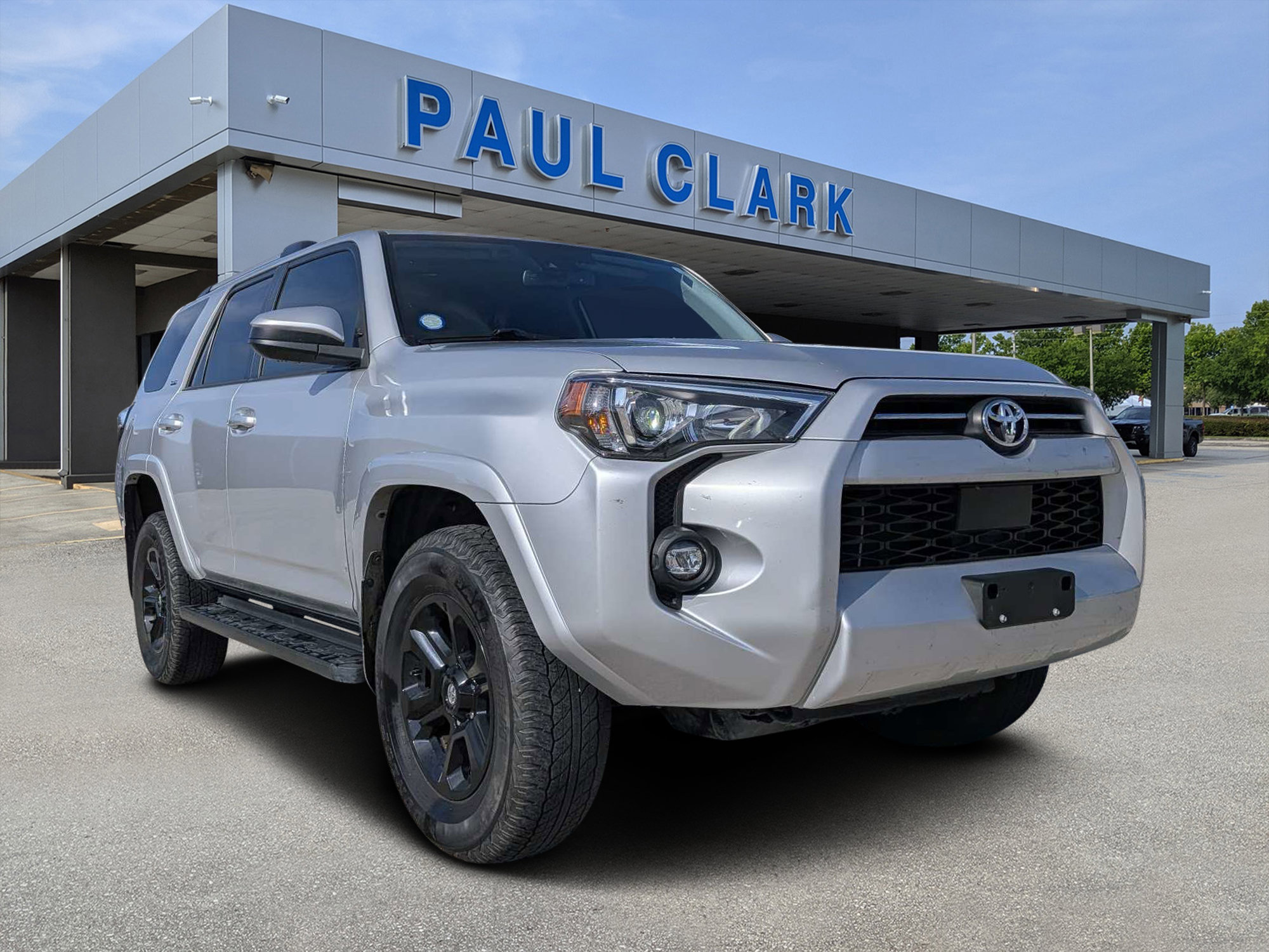 Used 2024 Toyota 4Runner SR5 AWD/4WD image 1