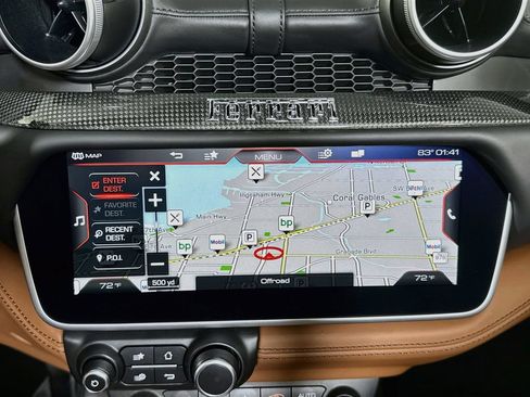 Used 2020 Ferrari Portofino RWD image 15