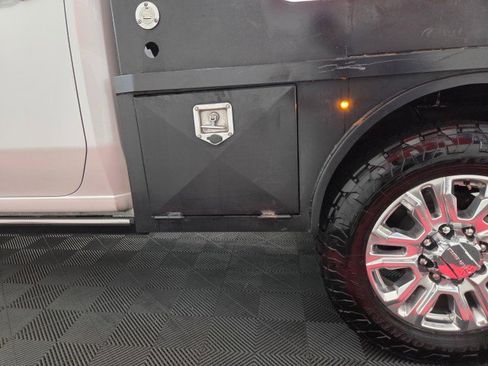 Used 2022 GMC Sierra 2500 Denali AWD/4WD image 29