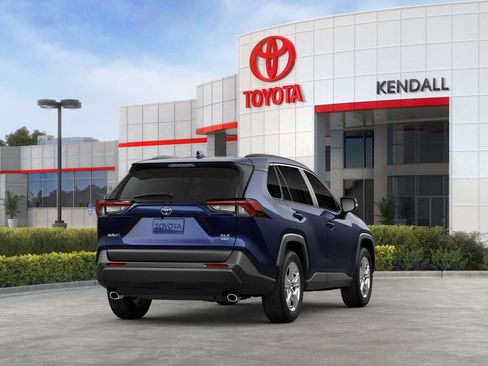 New 2025 Toyota RAV4 XLE image 9