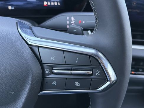 New 2026 Chevrolet Equinox LT FWD image 10
