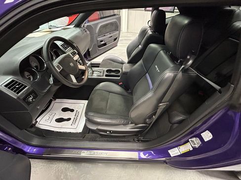 Used 2010 Dodge Challenger SRT8 w/ SRT Option Group II image 43