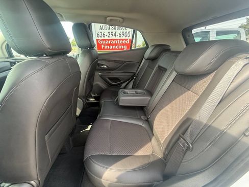 Used 2020 Buick Encore Preferred FWD image 13