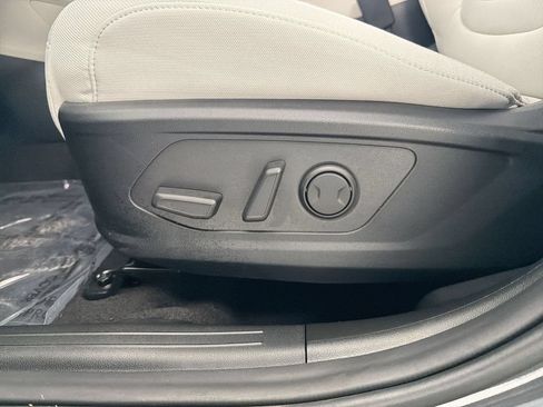 Used 2026 Hyundai Tucson SEL FWD image 21