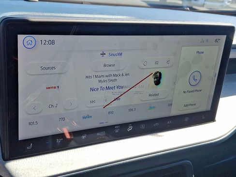 New 2025 Ford Maverick XLT w/ XLT Luxury Package image 13