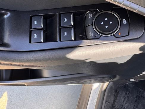 New 2026 Ford Explorer Active RWD image 16