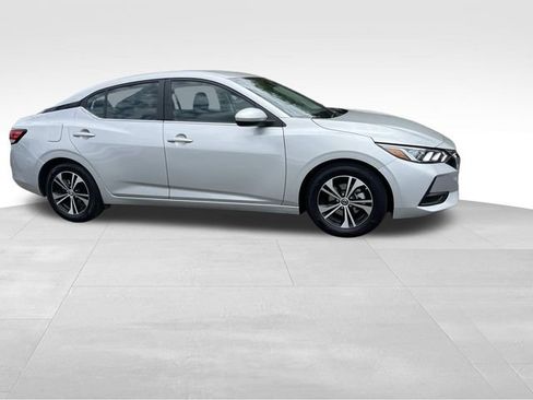 Used 2023 Nissan Sentra SV FWD image 2