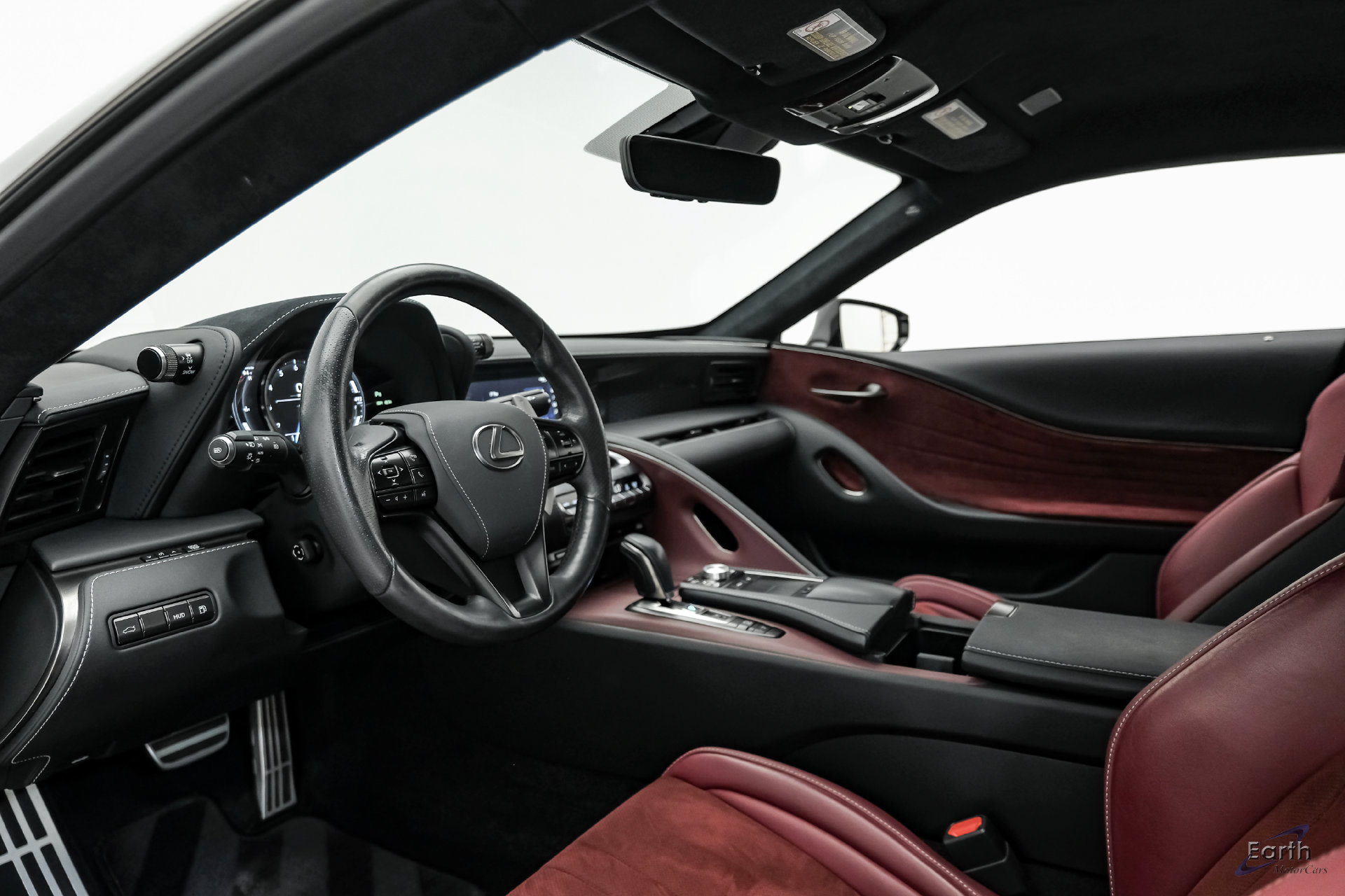 Used 2018 Lexus LC 500 Coupe w/ Performance Package RWD image 34