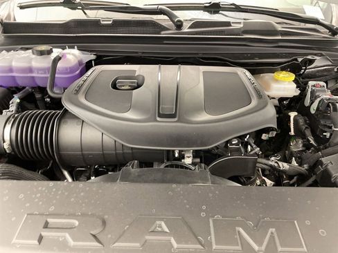 New 2026 RAM 1500 Express image 18