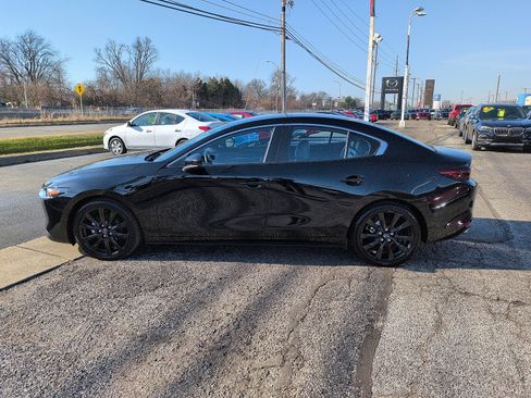 Used 2025 MAZDA MAZDA3 s image 4