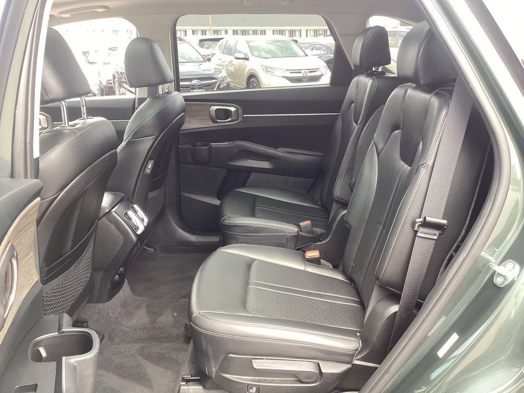 Certified 2023 Kia Sorento X-Line EX AWD/4WD image 18