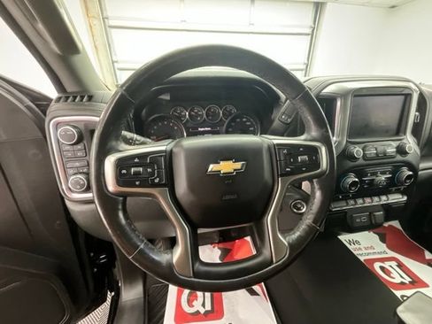 Used 2021 Chevrolet Silverado 1500 LT w/ LPO, Dark Essentials Package AWD/4WD image 8