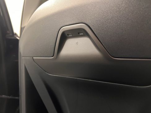 Used 2026 Lincoln Nautilus Premier w/ Equipment Group 102A image 37