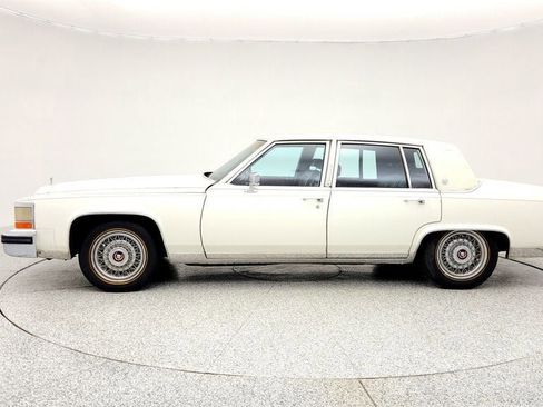 Used 1987 Cadillac Brougham image 8