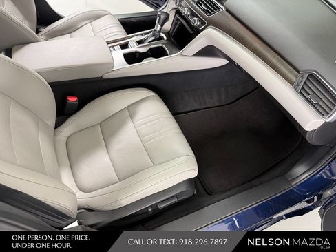 Used 2019 Honda Accord EX-L image 43
