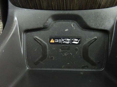 Used 2019 GMC Canyon Denali image 29