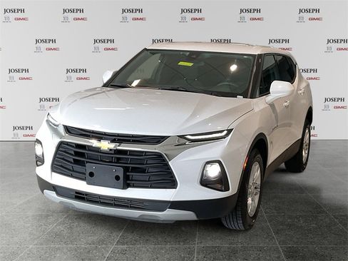 Used 2021 Chevrolet Blazer LT image 3