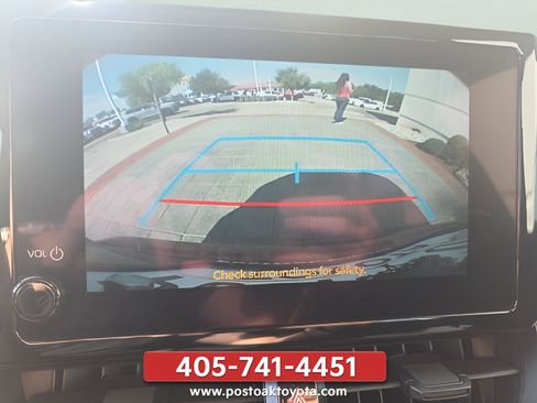 Used 2025 Toyota Corolla LE FWD image 24