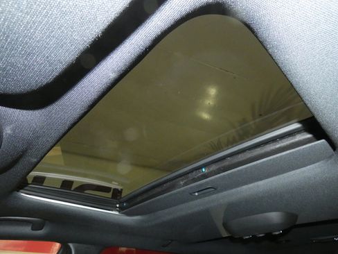 Used 2024 Dodge Durango GT image 18