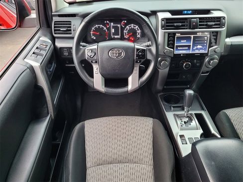 Used 2021 Toyota 4Runner SR5 image 10