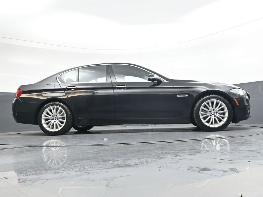Used 2014 BMW 528i xDrive Sedan AWD/4WD image 27
