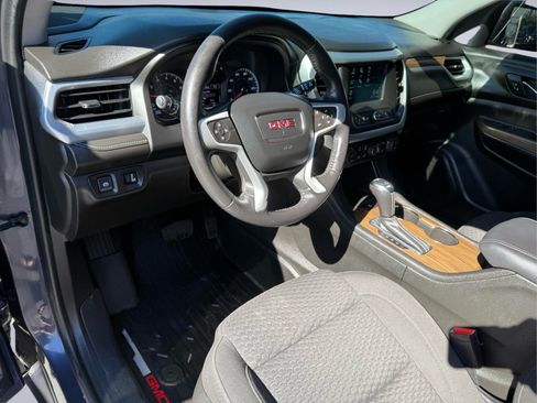Used 2018 GMC Acadia SLE FWD image 13