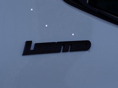 New 2025 Toyota Tundra Limited image 9