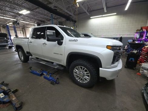 Used 2023 Chevrolet Silverado 2500 High Country image 7