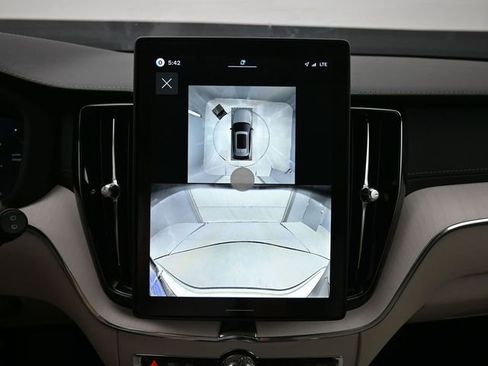 New 2026 Volvo XC60 T8 Ultra w/ Protection Package Premier image 22