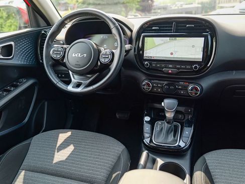 Used 2023 Kia Soul EX FWD image 40
