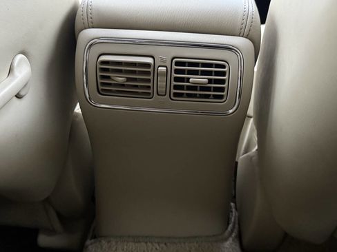 Used 2011 INFINITI EX35 Journey w/ Premium Pkg image 34