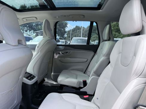 Certified 2024 Volvo XC90 T8 Ultimate AWD/4WD image 13