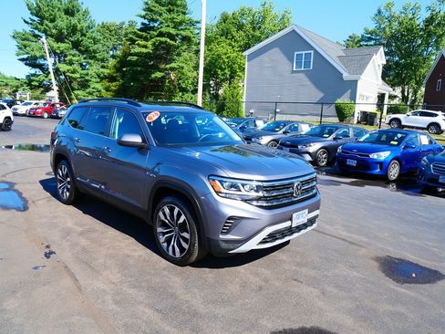 Used 2022 Volkswagen Atlas SE AWD/4WD image 2