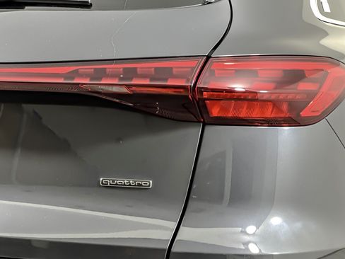 Used 2025 Audi Q5 Premium Plus w/ Premium Plus AWD/4WD image 26