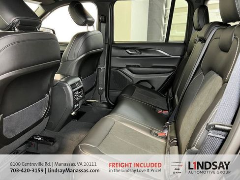 New 2025 Jeep Grand Cherokee Altitude w/ Trailer Tow Package image 21